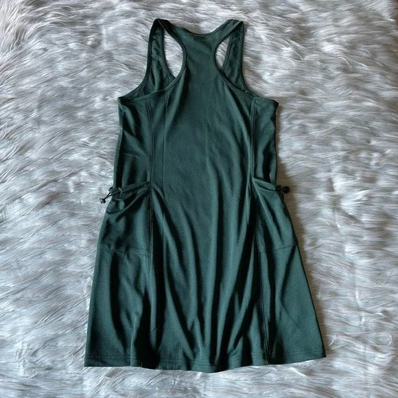 NWT Outdoor Voices RecMesh Dress - Evergreen - Picture 9 of 12